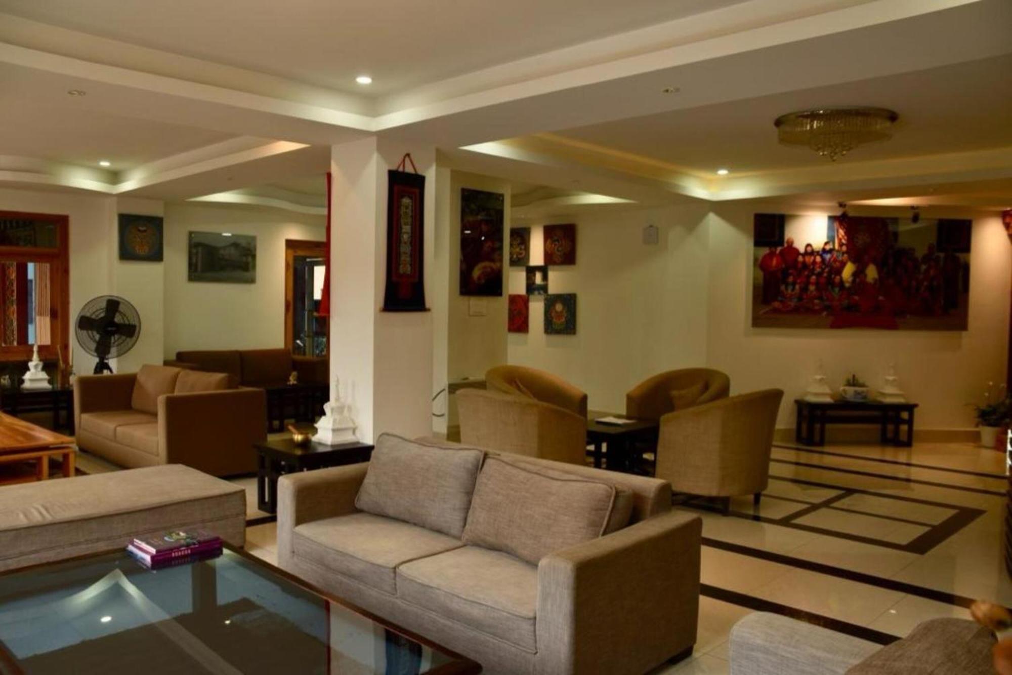 Hotel Damisa Thimphu Exteriör bild