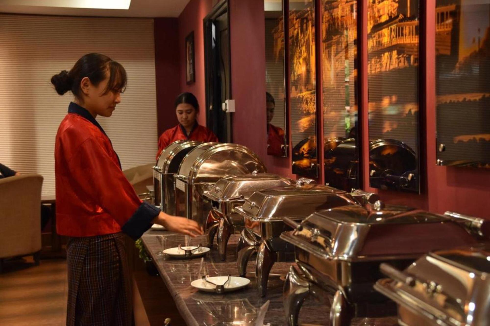 Hotel Damisa Thimphu Exteriör bild